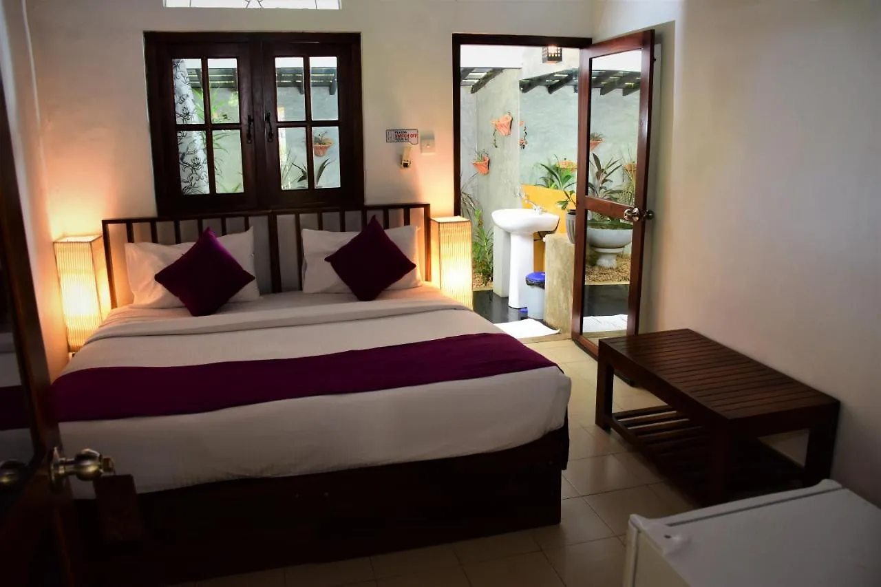 Pavana Hotel Negombo