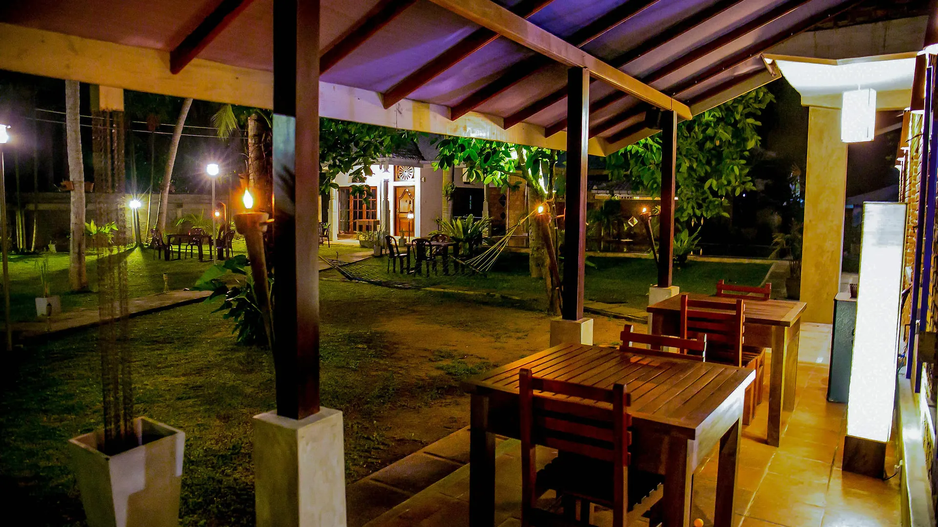 Pavana Hotel Negombo