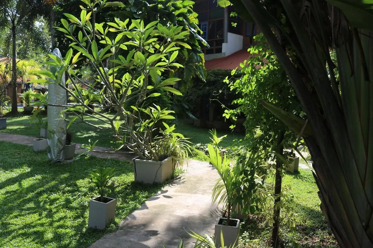 Pavana Hotel Negombo